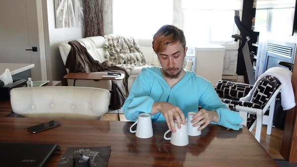 Скриншот из Each Sale I Blow a Balloon