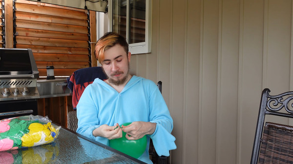 Скриншот из Each Sale I Blow a Balloon