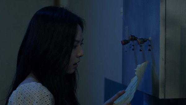 MADE : Interactive Movie – 01. Run away! game for Linux 1