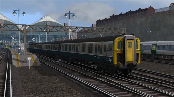 Скриншот из Train Simulator: BR Class 422 ‘4BIG’ EMU Add-On