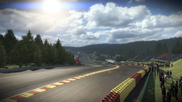 Скриншот из GRID 2 Spa-Francorchamps Track Pack