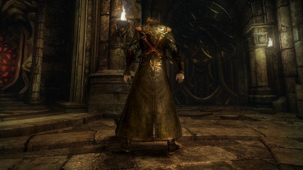 Скриншот из Castlevania: Lords of Shadow 2 - Armored Dracula Costume