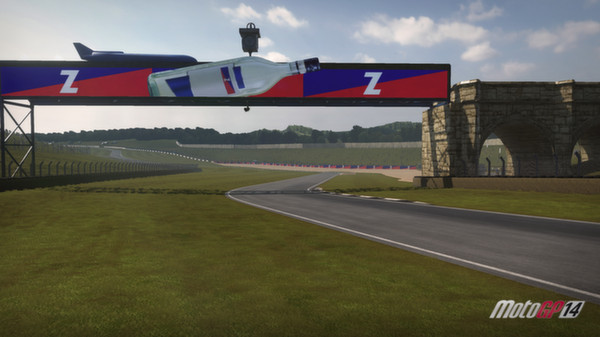 Скриншот из MotoGP 14 Donington Park Circuit DLC