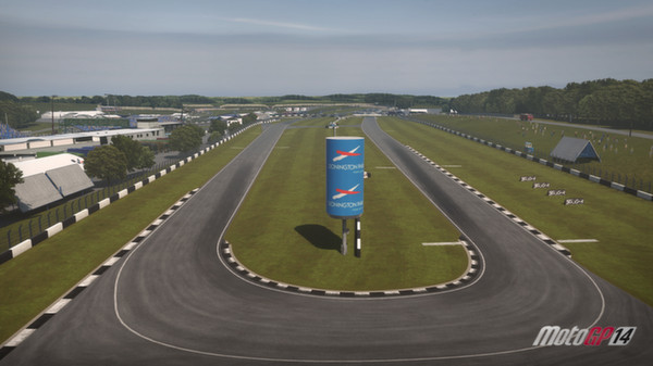 Скриншот из MotoGP 14 Donington Park Circuit DLC