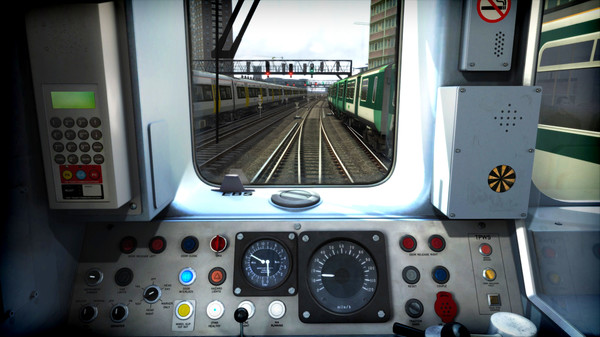 Скриншот из Train Simulator: Southern Trains Class 455⁄8 Loco Add-On