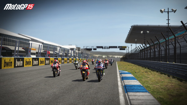 Скриншот из MotoGP™15 GP de Portugal Circuito Estoril