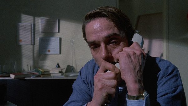 Скриншот из Dead Ringers