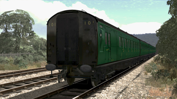 Скриншот из TS Marketplace: Maunsell 59ft Low Window Corridor Coach Pack BR Green