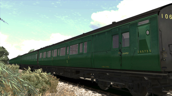 Скриншот из TS Marketplace: Maunsell 59ft Low Window Corridor Coach Pack BR Green