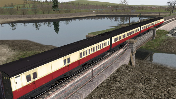 Скриншот из TS Marketplace: Maunsell 59ft Low Window Corridor Coach Pack Crimson Cream