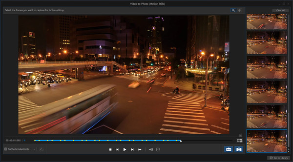 Скриншот из CyberLink PhotoDirector 9 Deluxe