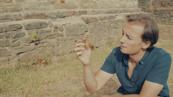 Скриншот из Moral King