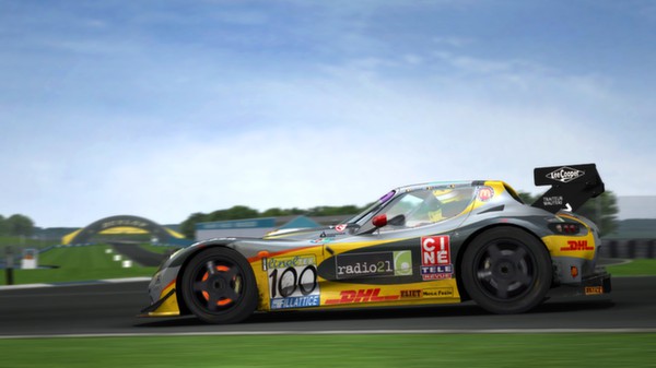 Скриншот из GTR 2 - FIA GT Racing Game