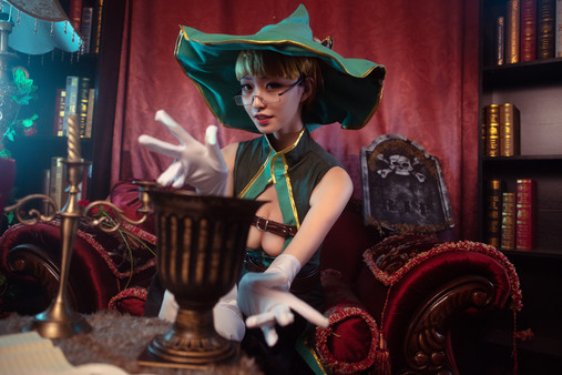Скриншот из The Vagrant Cosplay Album