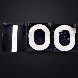 Century achievement icon for Cricket Captain 2026