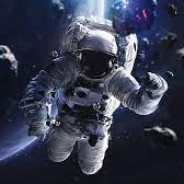 SwImMeR In SpAcE